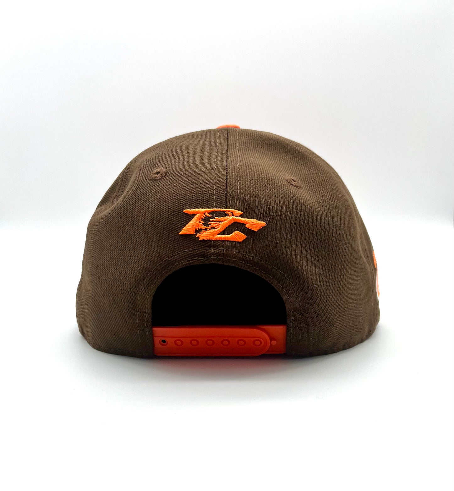 CAMP CLVLND DAWG SNAPBACK